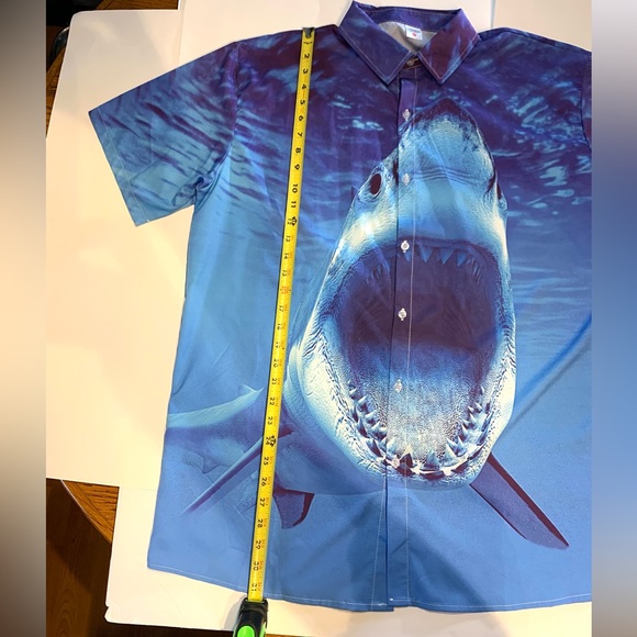 Shark Shirt Button Down Short Sleeve Mens 2X - Picture 7 of 10